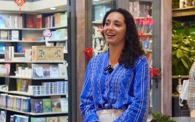 Khách Tây lần đầu trải nghiệm đêm Hà Nội được 'kể' bằng âm thanh