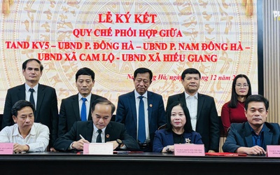 Thẩm phán làm việc trực tiếp với cán bộ xã, phường để giải quyết án