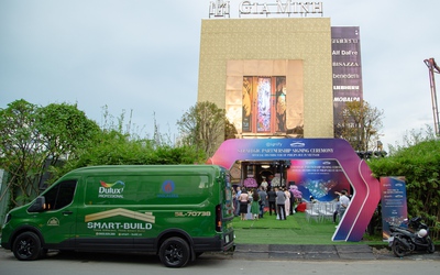 Philips Hue Mobile ra mắt showroom ánh sáng di động