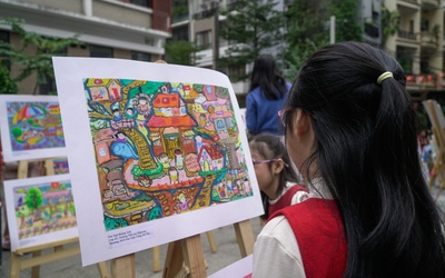 Hơn 100.000 bức tranh vẽ ngôi trường mơ ước của em