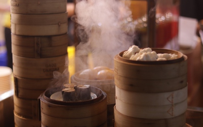 Lễ hội ẩm thực Chợ Lớn: Khách vẫn vui dù phải xếp hàng