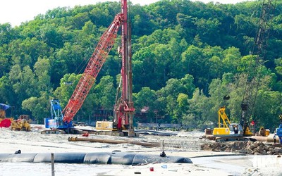 Khảo sát, khoan địa chất, sẵn sàng mở rộng cảng hàng không quốc tế Phú Quốc