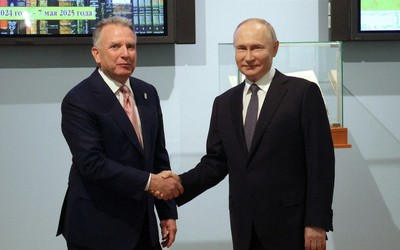 CNN: Chính quyền ông Trump bắn tiếng đàm phán, sẵn sàng công nhận Crimea thuộc Nga