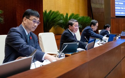 Quốc hội 'chốt' khoán chi 14 tỉ đồng khi xây dựng bộ luật mới, bộ luật thay thế