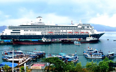 Chưa rõ bao giờ tàu du lịch biển quốc tế được trở lại cảng Nha Trang