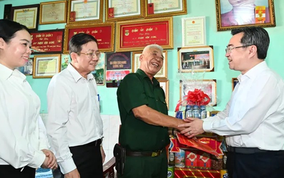 Ông Nguyễn Thanh Nghị: TP.HCM tiếp tục nỗ lực thực hiện tốt chính sách đền ơn đáp nghĩa