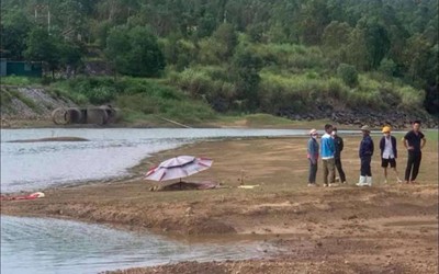 Tắm hồ, 3 nữ sinh không may chết đuối