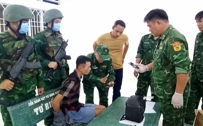 Biên phòng Tây Ninh bắt quả tang người đàn ông vận chuyển hơn 3,6kg ma túy