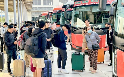 Xe thương hiệu 'cháy vé', vé máy bay tầm 2 triệu trở lên còn nhiều