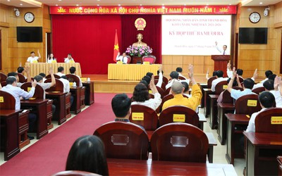 HĐND tỉnh Thanh Hóa thông tin về 2 cựu lãnh đạo được Trung ương cho nghỉ hưu trước tuổi
