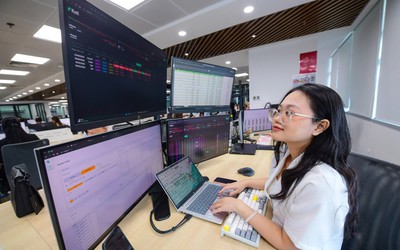 Dòng tiền cuồn cuộn vào chứng khoán rồi giờ đi đâu?