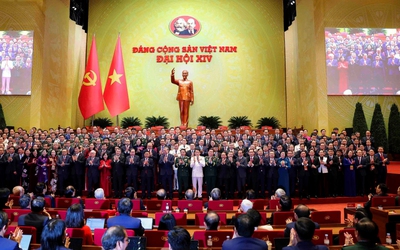 Đột phá mạnh mẽ để phát triển