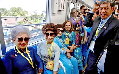 TP.HCM họp mặt 1.000 kiều bào mừng xuân Bính Ngọ