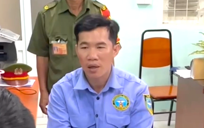 Bắt khẩn cấp người đàn ông dùng ly thủy tinh đánh cô gái 17 tuổi ở quán cà phê