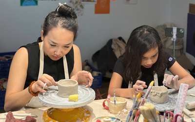 Tết dương lịch không đi xa, bạn trẻ TP.HCM rủ nhau chơi nhóm, du lịch tại chỗ