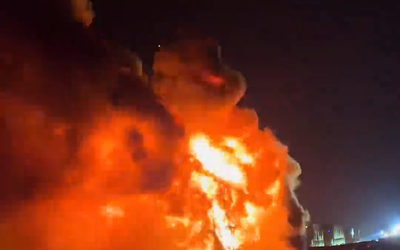 Cháy xe khách trên cao tốc Diễn Châu - Bãi Vọt, một nam sinh lớp 12 tử vong