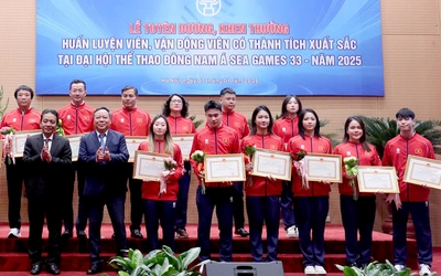 Hà Nội tặng 3 tỉ đồng cho đoàn thể thao thủ đô dự SEA Games 33
