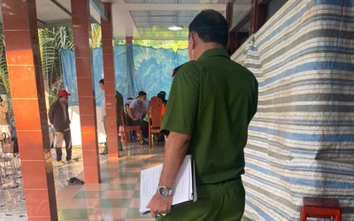 Uống rượu ngâm dây mỏ quạ tại nhà, 2 người chết, 3 người nhập viện cấp cứu