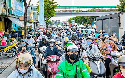 Đón Tết, số điện thoại đường dây nóng nhớ thuộc 'nằm lòng'