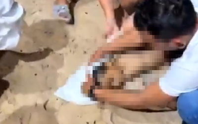 15 phút hô hấp nhân tạo cứu bé trai đuối nước khi tắm biển ở Phú Quốc