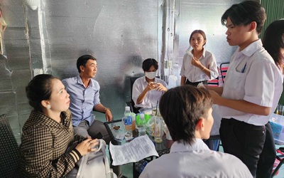 Lần đầu có quy định riêng cho giáo viên giáo dục thường xuyên: Được giảm tiết, nghỉ hè 4-8 tuần