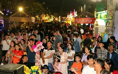 Nhờ đâu du lịch miền Tây bội thu ngày Tết?