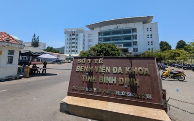 Mượn tên người khác xin việc làm hộ lý bệnh viện suốt 26 năm