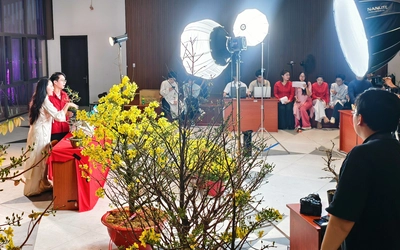 Xã Bình Lợi, TP.HCM tổ chức mega livestream bán mai vàng giúp nông dân