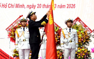 Vùng 2 Hải quân lần thứ 2 đón nhận Huân chương Bảo vệ Tổ quốc hạng nhất