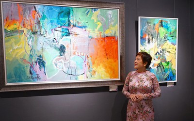 Dấu ấn trừu tượng của nữ họa sĩ Đoàn Mai Thủy