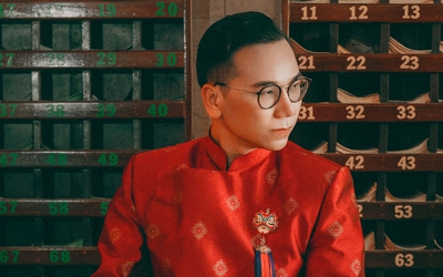 Chợ mắm Châu Đốc, làng Chăm Châu Phong qua lăng kính áo dài