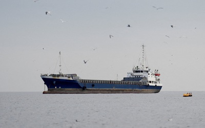 Ông Trump cảnh báo tàu Iran vi phạm lệnh phong tỏa sẽ bị tiêu diệt, Iran bác bỏ đe dọa này