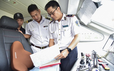 Tăng cường kiểm tra, đảm bảo an toàn giao thông đường thủy dịp lễ Giỗ Tổ Hùng Vương, 30-4 và 1-5