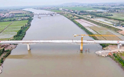 Thúc bàn giao mặt bằng dự án cầu đường sắt Cẩm Lý trước 15-5