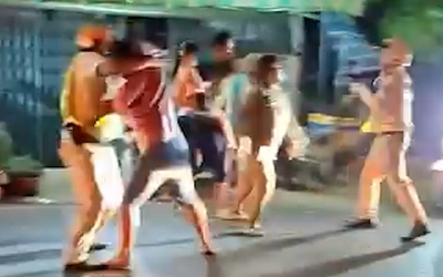 Xác minh clip nhóm người cản trở cảnh sát giao thông kiểm tra nồng độ cồn ở TP.HCM