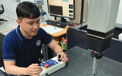 Giã từ gia công, vào chuỗi cung ứng toàn cầu