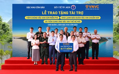 VNVC tài trợ kho lạnh và 3 năm tiêm cúm cho Côn Đảo
