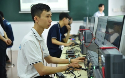 Đến năm 2030, TP.HCM có ít nhất 36% sinh viên học khoa học cơ bản, kỹ thuật, công nghệ
