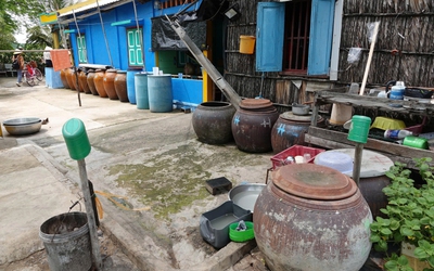Mưa vẫn rơi trên mái nhà xưa