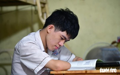 Ấn tượng kỳ thi tốt nghiệp 2025: Hành trình của Gia Lâm