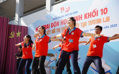 Teen lớp 10 Trường THPT Gia Định tạo 'phép màu' trong ngày hội trại đáng nhớ