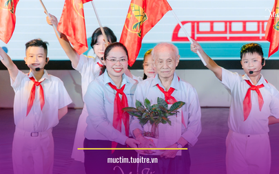Bài hát chủ đề năm học 2025 - 2026 'Hoa xuân đất nước - Đội ta tiếp bước'