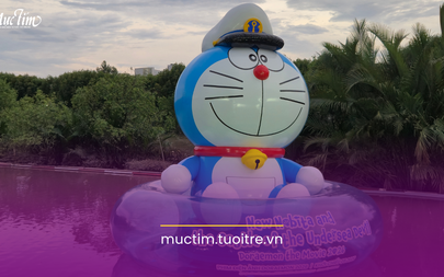 Địa điểm check-in cùng mô hình Doraemon khổng lồ ở Hồ Bán Nguyệt gây sốt