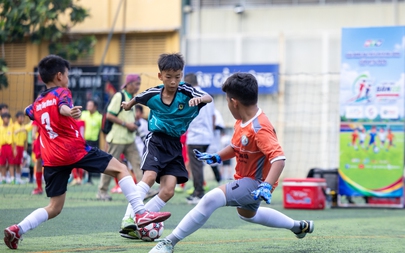 Huỳnh Như, Thy Freestyle truyền cảm hứng 'ước mơ sân cỏ' cho cầu thủ nhí TP.HCM