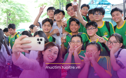 Tiết học cuối cùng của học sinh lớp 12 Trường THPT Phan Đăng Lưu