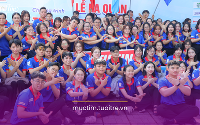Sinh viên tình nguyện ra quân Tiếp sức mùa thi năm 2026 tại TP.HCM