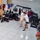 Chồng 'vỡ a lô' khi dạy vợ chơi pickleball