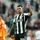 Đội trưởng của Newcastle hoảng sợ vì sự cố hàng không
