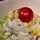 Nhân viên nhà hàng buffet cho khách 'ăn rác và nước bọt'?