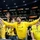 CĐV Na Uy dùng cá khô đổi vé xem UEFA Europa League